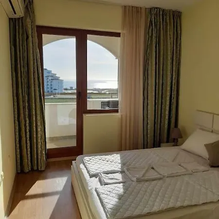 Sunrise 2 Bedrooms 公寓 奥布佐尔